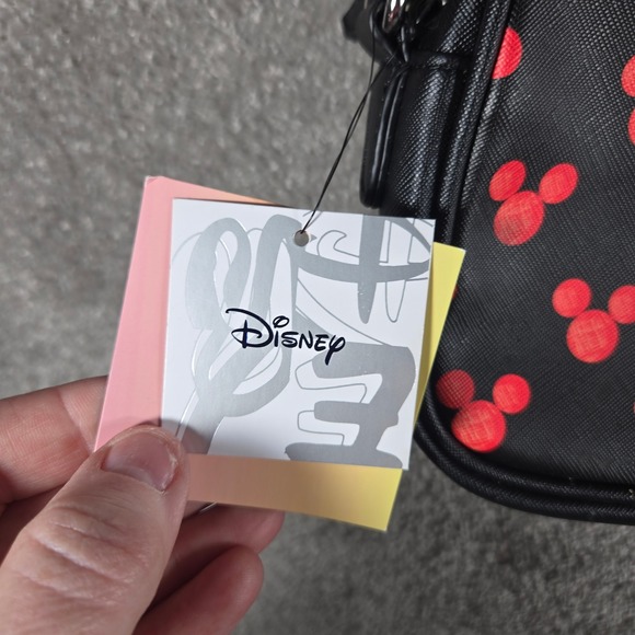 Disney Dani Danielle Nicole Black Red Mickey Mouse Crossbody Bag - Picture 3 of 8
